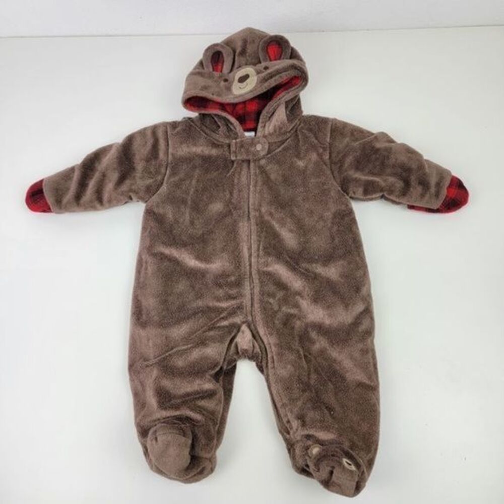 Carter's sleeper size 3 months